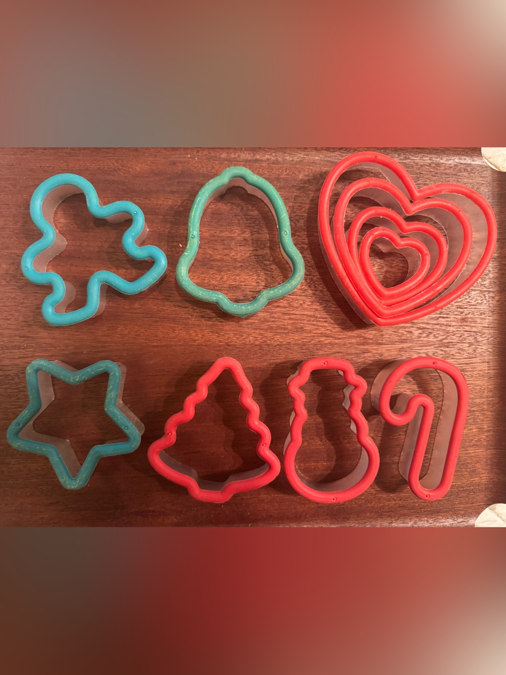 2 holiday  Cookie Cutter Sets Red & Teal Plastic Shapes & set of tin shapes